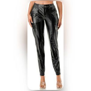 🆕Fleece Lined Black Faux Leather Cargo Pants